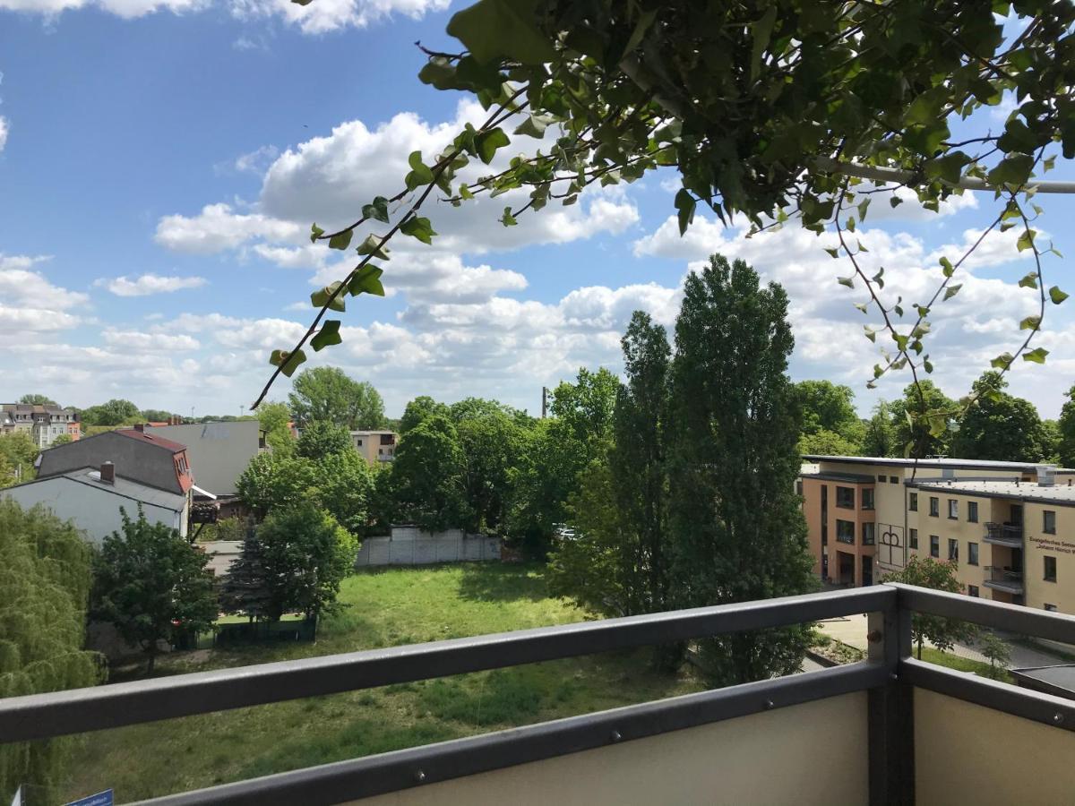 Stadtdschungel Fewo Mit Balkon Cottbus Exteriör bild